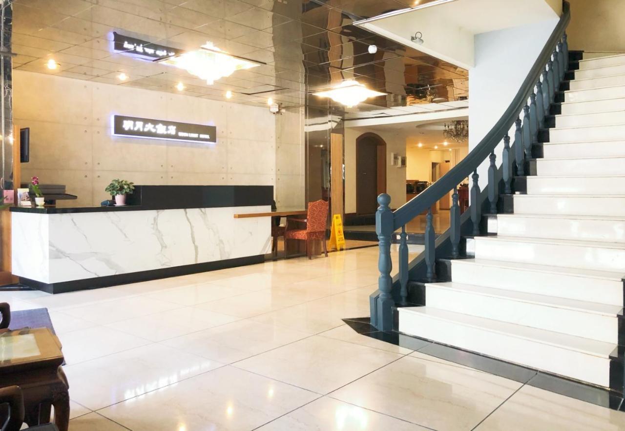 סינצ'ו סיטי Moonlight Hotel מראה חיצוני תמונה